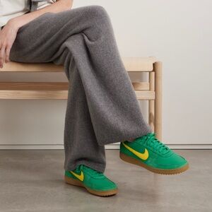 Nike Women’s Retro Shoes